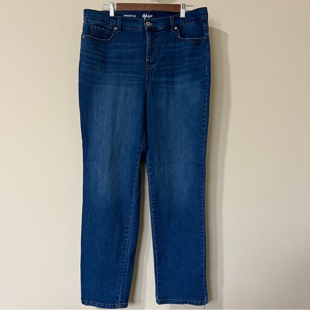 Style & Co Women’s Jeans Blue Size 14 Straight Leg Medium Wash